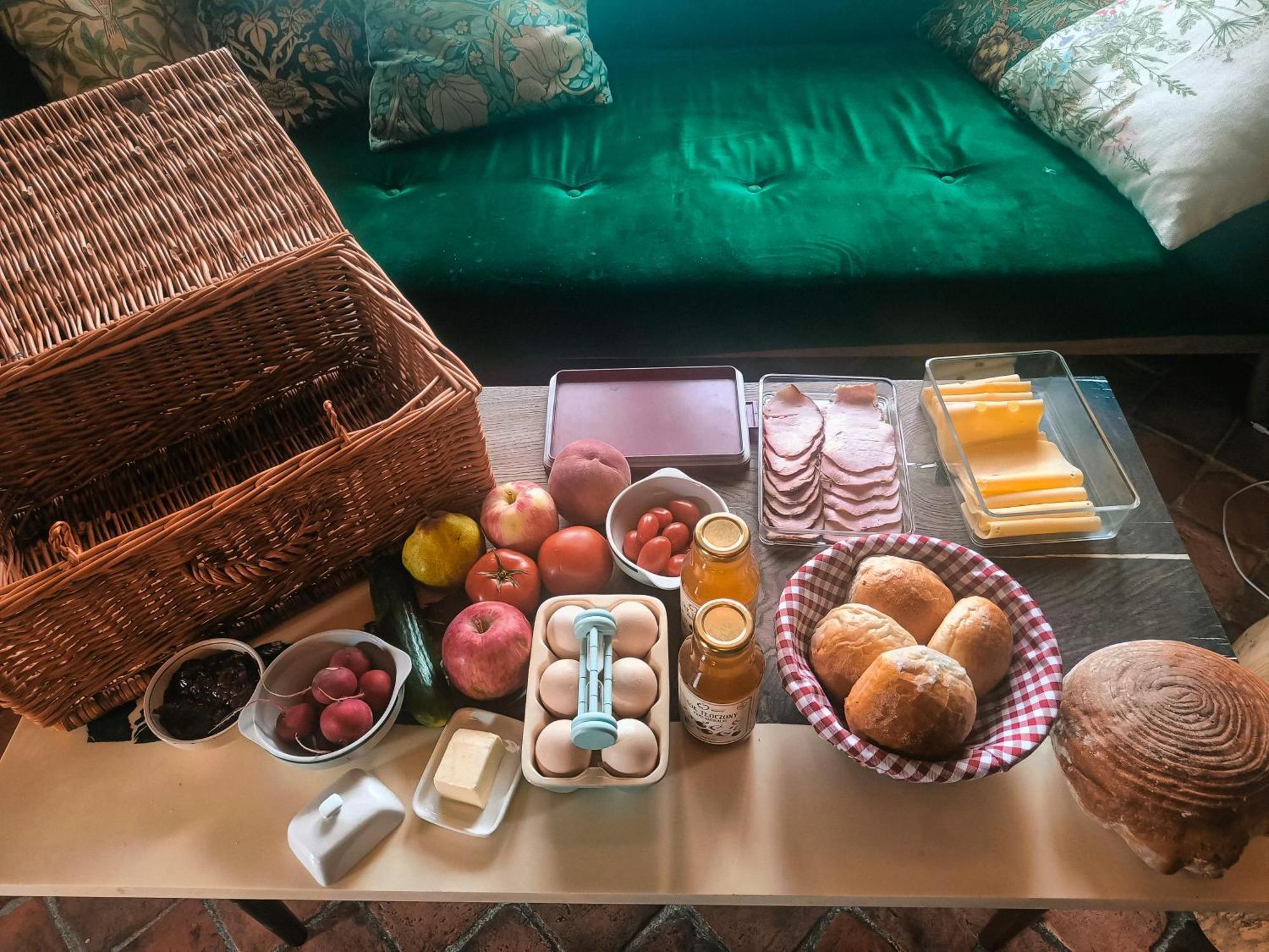 Jurty z widokiem, prywatna balia- DZIKOLAS GLAMPING Krasnobród Zewnętrze zdjęcie